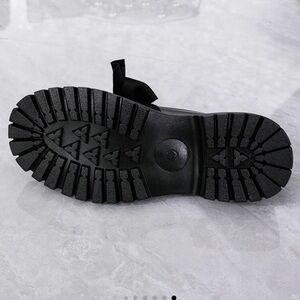 Bowknot Design Slip on Platform Loafers